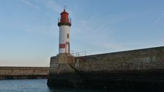 Phare rouge de port Tudy